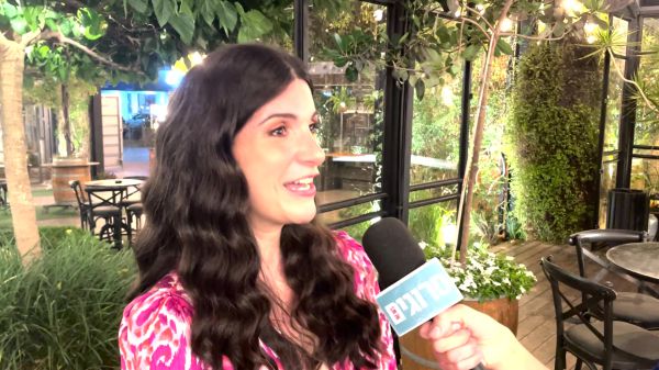 תושבות פריז לסרוגים: "המשטרה מפחדת"