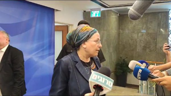 סטרוק: "כל הישג שתקצור הרש"פ הוא פרס לטרור"