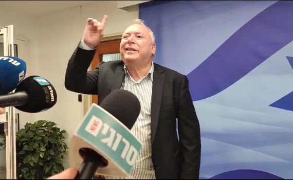 אמסלם: "היא יועמ"שית של המחאה, לא של הממשלה"