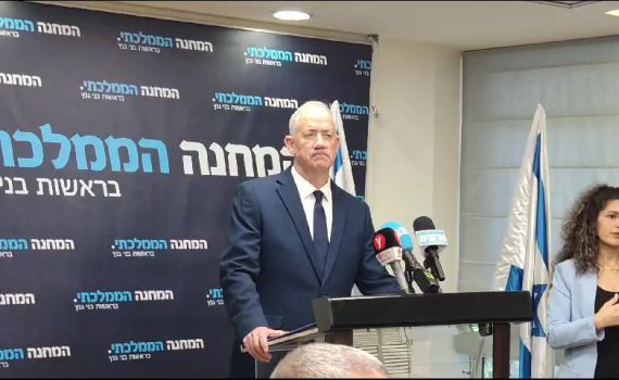 גנץ במענה לשאלת סרוגים: "נניח שזו הייתה טעות"
