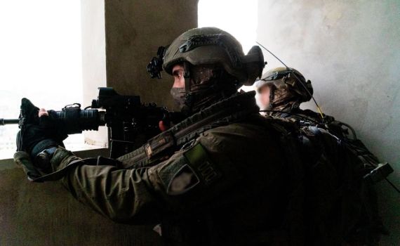 לוחמים נטרלו מחבל שיידה בקבוק תבערה בבנימין