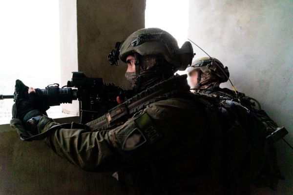 לוחמים נטרלו מחבל שיידה בקבוק תבערה בבנימין