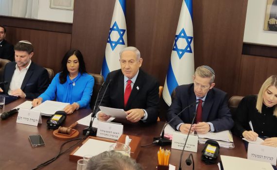 נתניהו: מקווה שהפעם ידינו המושטת לא תישאר באוויר