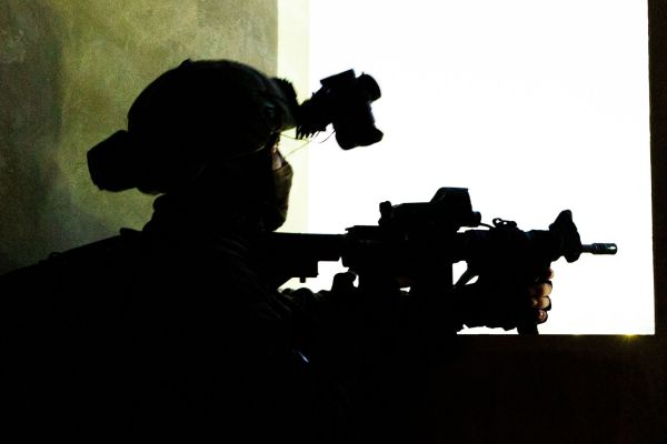 כוחות הביטחון עצרו הלילה שלושה מבוקשים ביו"ש