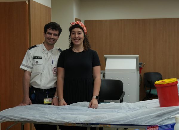 היכרות בלתי שגרתית: תרמה דם ומצאה את אהבת חייה