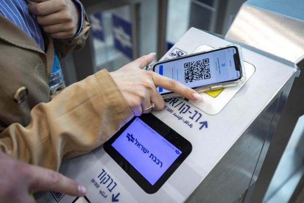 ברגע האחרון: נמנעה עליית מחירי התחבורה הציבורית