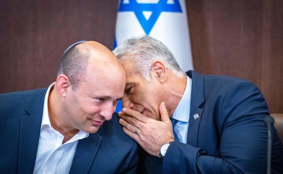 נפתלי בנט ויאיר לפיד המומים: "הלב נחמץ ונחרד"