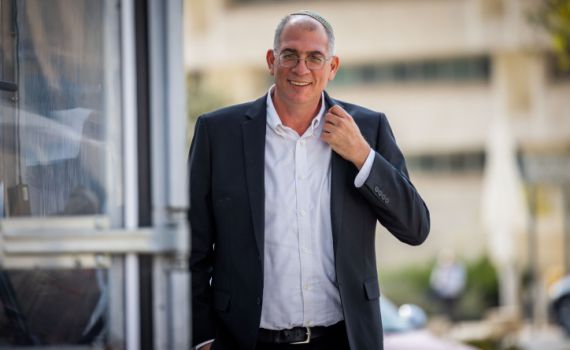 המינוי של ניר אורבך: הציבור הסרוג שכח את דברי חז"ל?