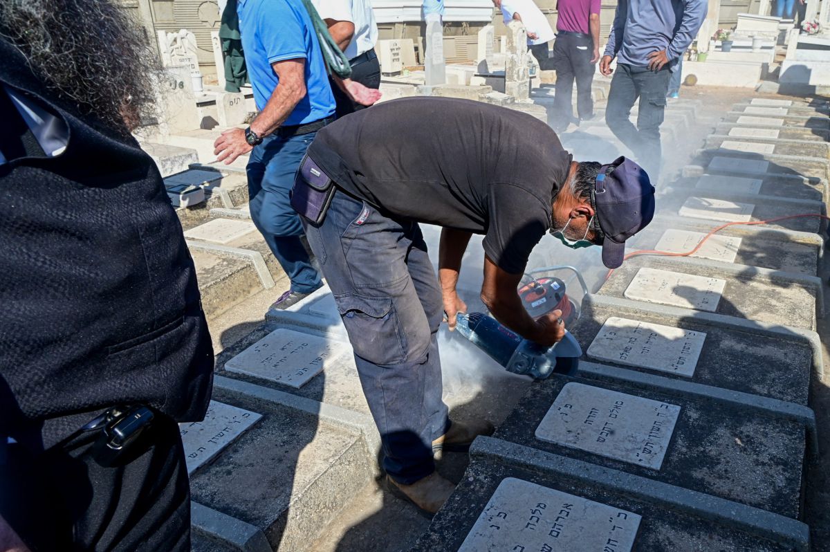 לצורך בדיקת דנ"א: קברה של תינוקת בת 3 נפתח