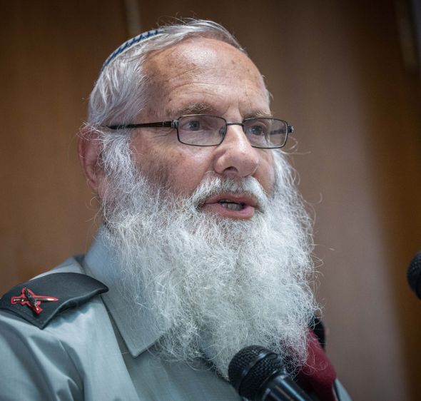 הרבצ"ר: ההלכה עמדה נר לרגלינו בקביעת מות חטופים, גם ללא גופה