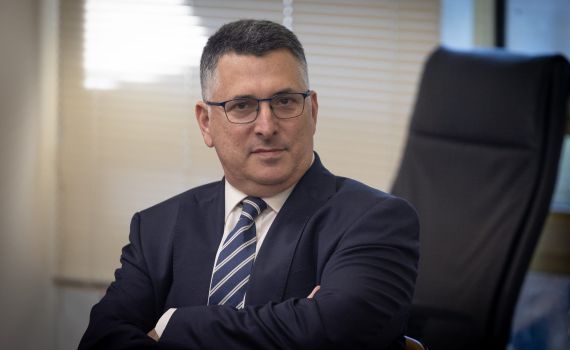 סער: החלטת בג"צ – שגיאה; נחוקק פסקת התגברות