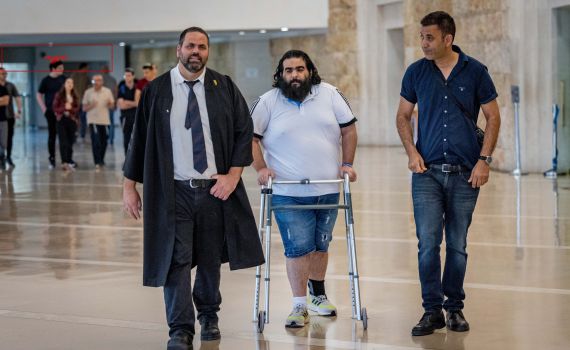 מבצעי הלינץ' בעכו מבקשים להשתחרר למעצר בית