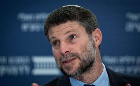 הציונות הדתית נגד חולדאי: "פועל באופן צבוע ודורסני"