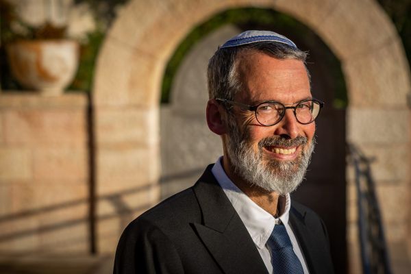 מכתב השחרה על הרב כהנא פוגע בכבוד הרבנות