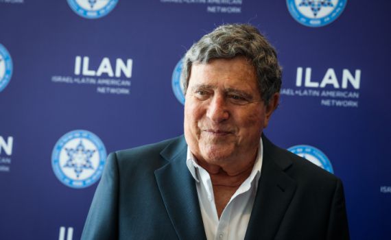 יהורם גאון התמוגג מהח"כ: הפך את הכנסת להיכל קודש