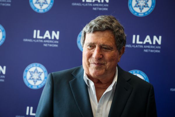 יהורם גאון התמוגג מהח"כ: הפך את הכנסת להיכל קודש