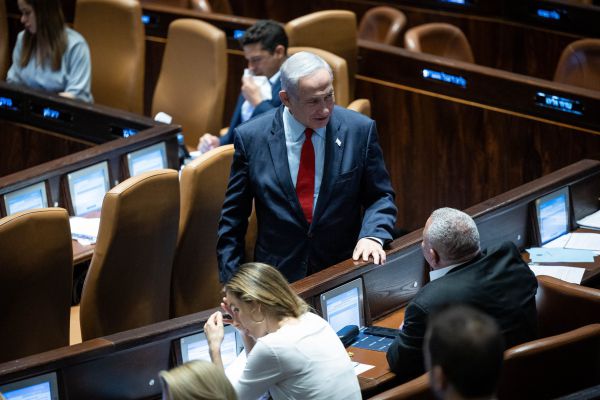 בכיר בממשלה: "נתניהו לא התכוון לעצור את החקיקה"