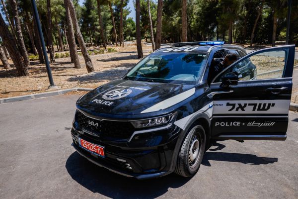 במהלך סכסוך בין משפחות פשע: 4 חשודים נעצרו