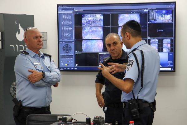 המשטרה תפסה גנב שפרץ לישיבת הסדר וגנב כסף