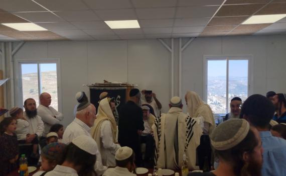 ברית ראשונה בישיבת חומש; ואיך קראו לתינוק?