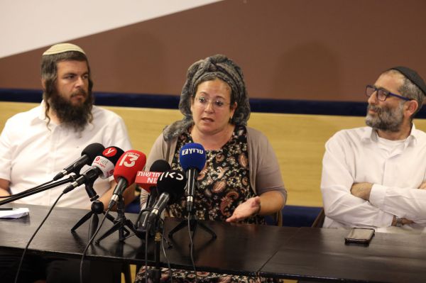 עלייה במעצרים המנהליים: המשפחות יוצאות למאבק