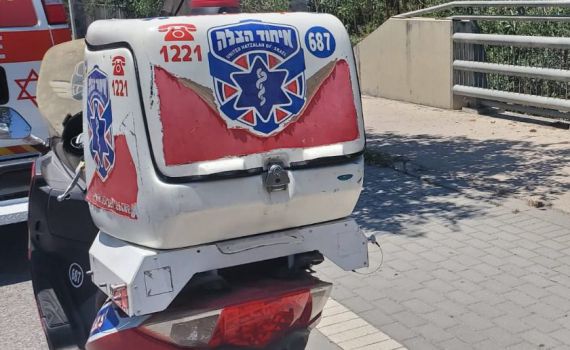 פצוע בינוני בתאונת דרכים בפרדס חנה