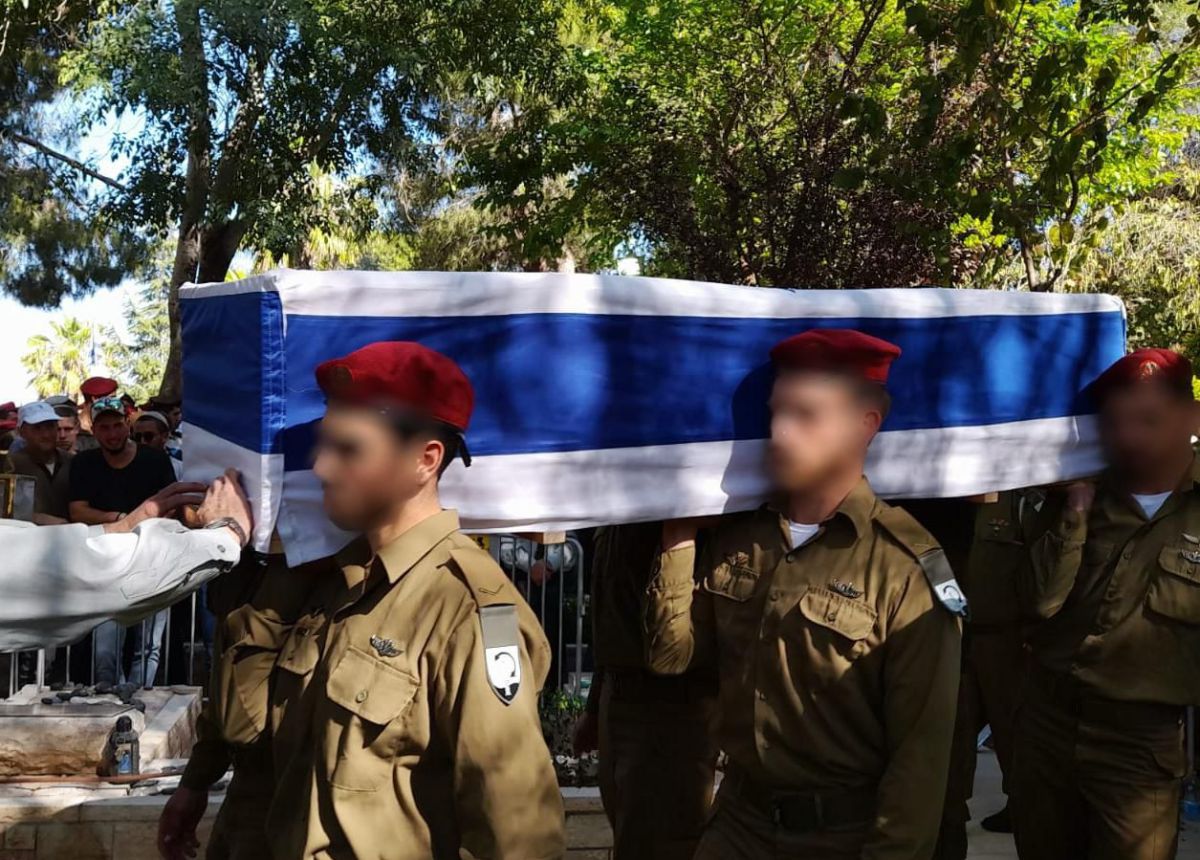 אחותו של הנופל ספדה: 'הלוואי וניקח מהטוב שלך'
