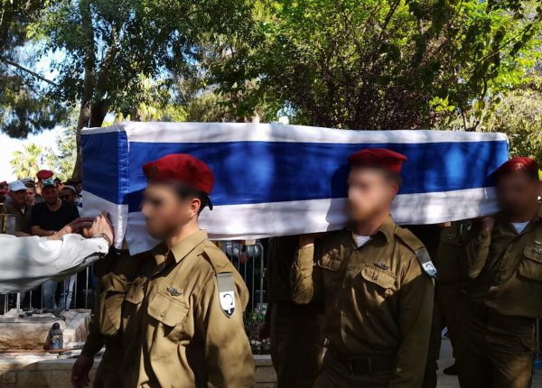 אחותו של הנופל ספדה: 'הלוואי וניקח מהטוב שלך'