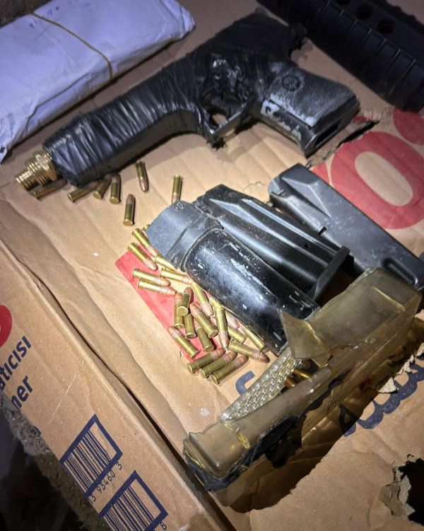 פשיטה בהר חברון: נתפסו נשקים, תחמושת וכסף גנוב