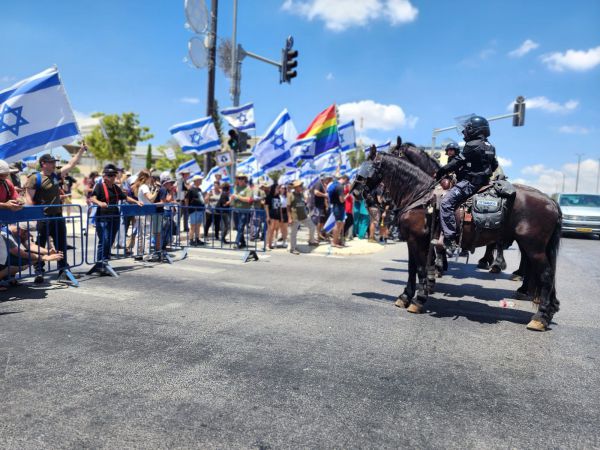 המשטרה מעדכנת: 66 מפגינים נעצרו עד כה