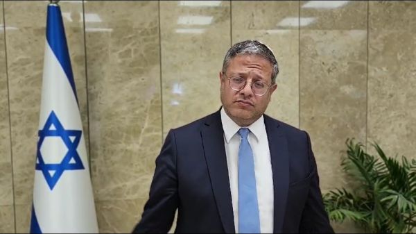 בן גביר ליועמ"שית: "תפסיקי לתת גב לפורעים"