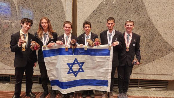 זכה בתחרות העולמית: תלמיד הישיבה קטף מדליה