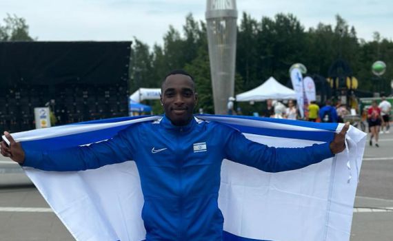 היסטורי: מדליית זהב לאצן הישראלי ב-200 מטר