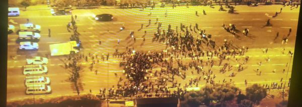 בסיום הלווית הנרצח: מפגינים חסמו כבישים בפורידיס