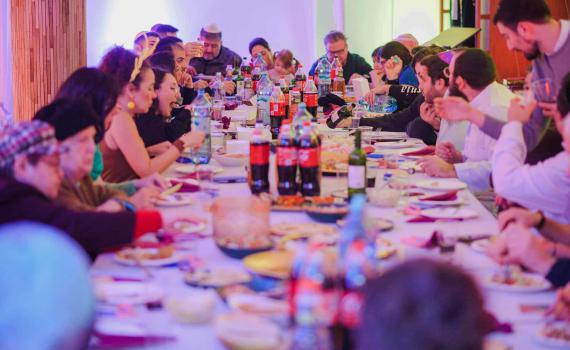 טסים לחו"ל? קבלו כמה אזהרות מבתי חב"ד בעולם