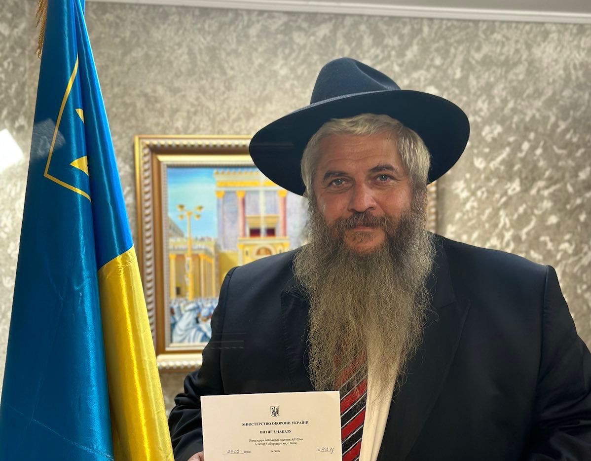 באוקראינה מספידים את החייל: 'עלה להילחם בצה"ל'