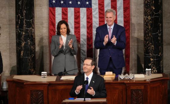 הרצוג: "יש לי אמון רב בדמוקרטיה הישראלית"