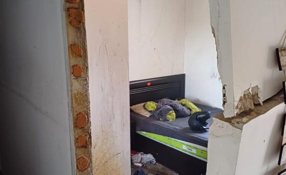 קרית אונו: אם ובנה נפצעו כתוצאה מפיצוץ בדירתם