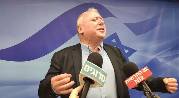 השר אמסלם: "אף פעם לא היה מרד בליכוד"