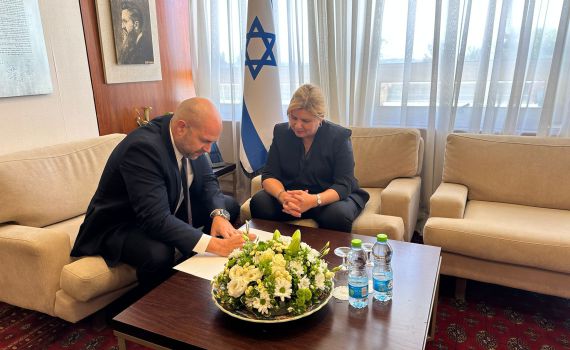 בדרך לתל אביב: אורנה ברביבאי התפטרה מהכנסת