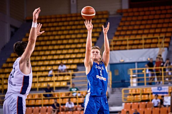 השחקן הישראלי עם שיא חדש סחב את קבוצתו לניצחון ראשון