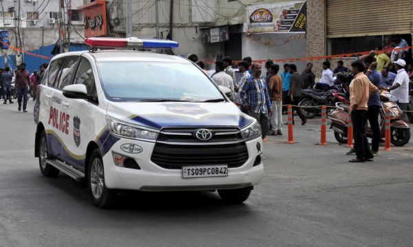 חומרי נפץ ורחפן: סוכל פיגוע טרור בבית חב"ד במומבאי