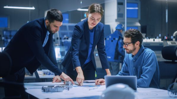 52% מחברות ההייטק דיווחו על צמצום בכוח האדם