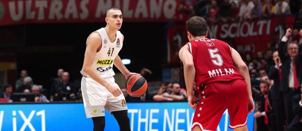 יהודי מטונף: אוהדי פרטיזן בלגרד זועמים על ים מדר