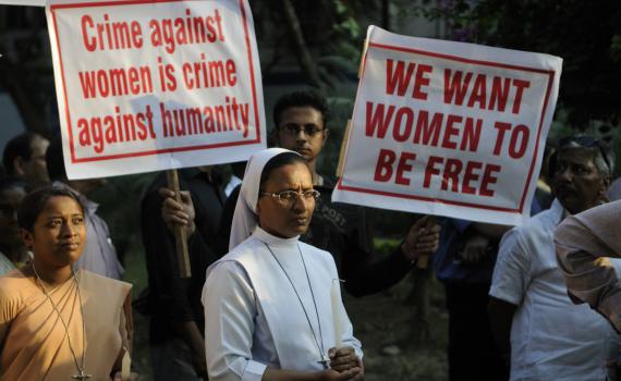 לאחר סרטון שמתעד תקיפה מינית: גל מחאות בהודו