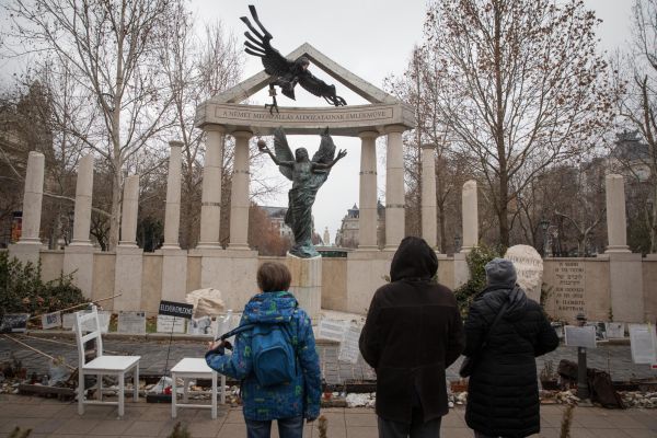 היום בהיסטוריה: האיש שהציל עשרות אלפי יהודים