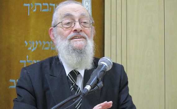 ברוך דיין האמת: הרב משה צוריאל הלך לעולמו