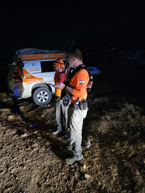 3 בני משפחה נעדרים בנחל ייטב: הסב חולץ על ידי מסוק