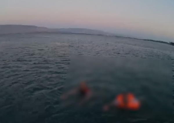 כמעט אסון בכנרת: התהפכו עם הסירה וחולצו