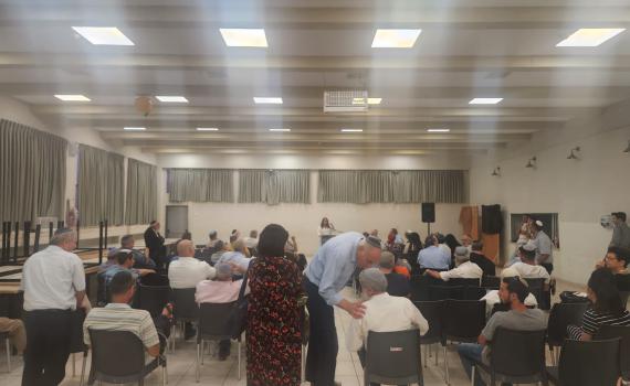 מרכז הבית היהודי אישר את ההסכם לפירוק המפלגה